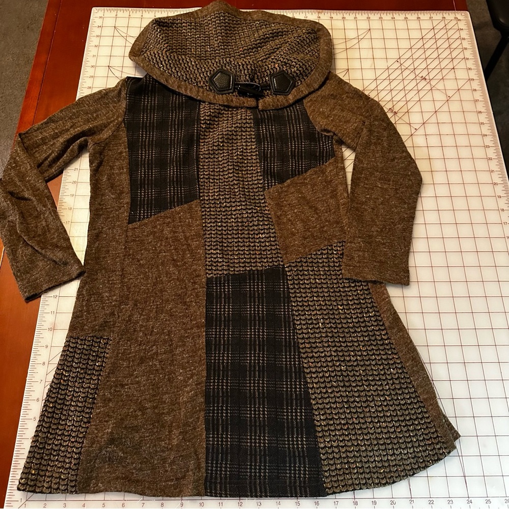 Nativa Fine Portuguese Clothing Artisan handmade women’s size small Pre- loved